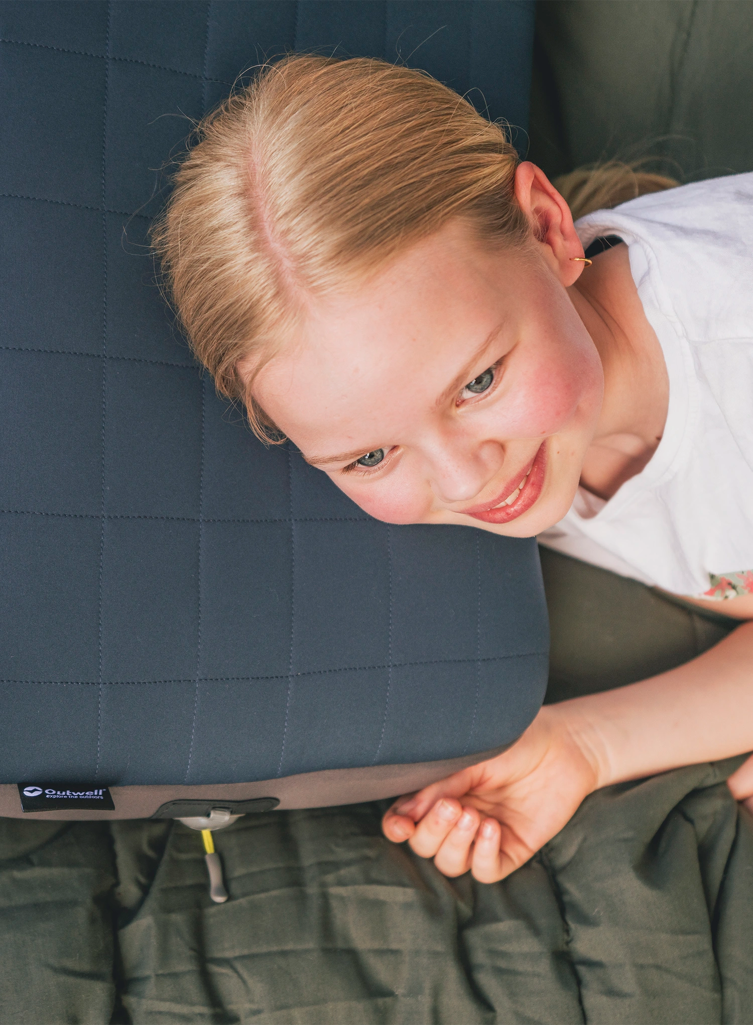 Подушка надувна Outwell Memory Air Pillow Deluxe