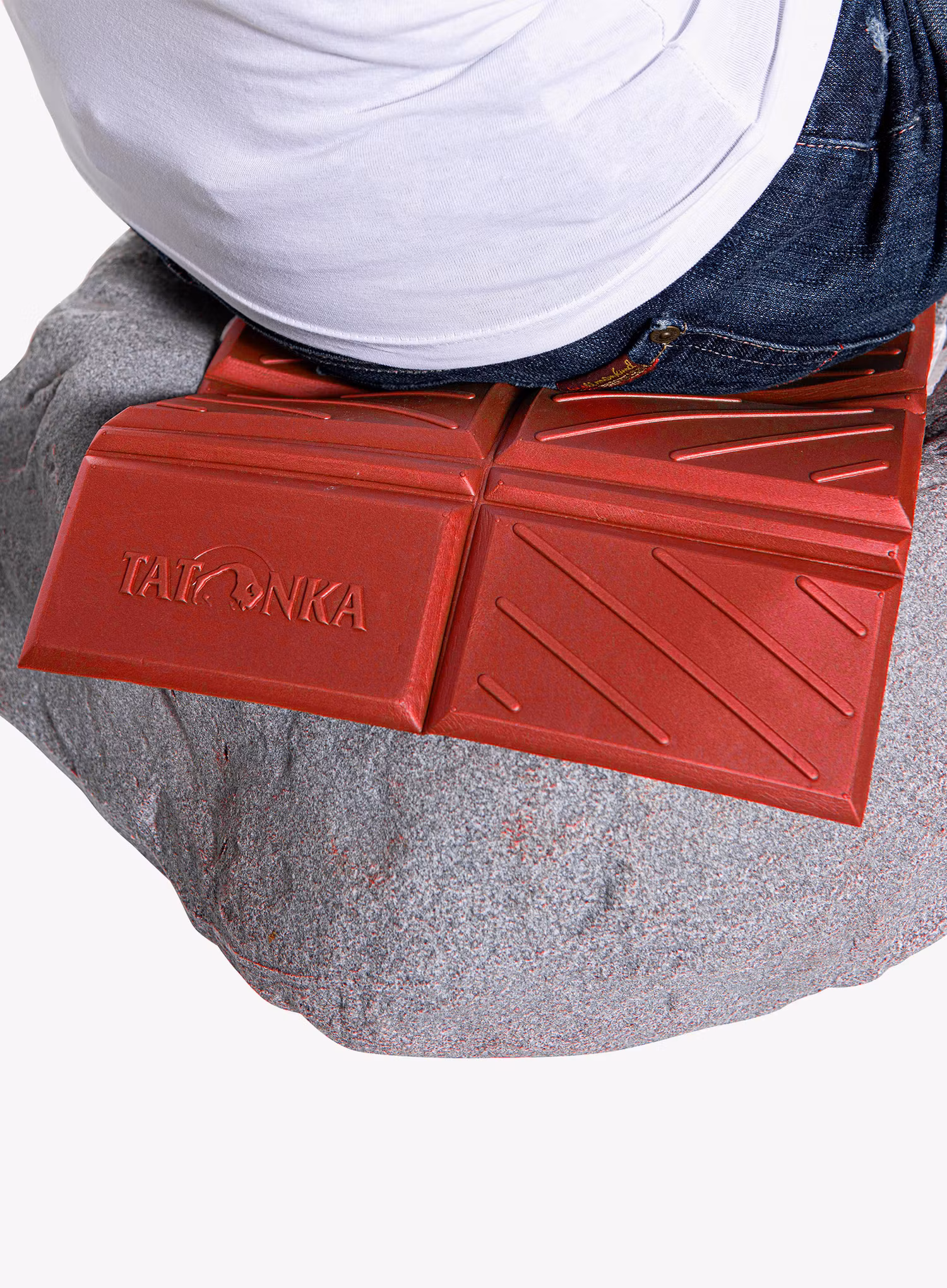 Сідачка туристична Tatonka Foldable Seat Mat 26x34cm - red