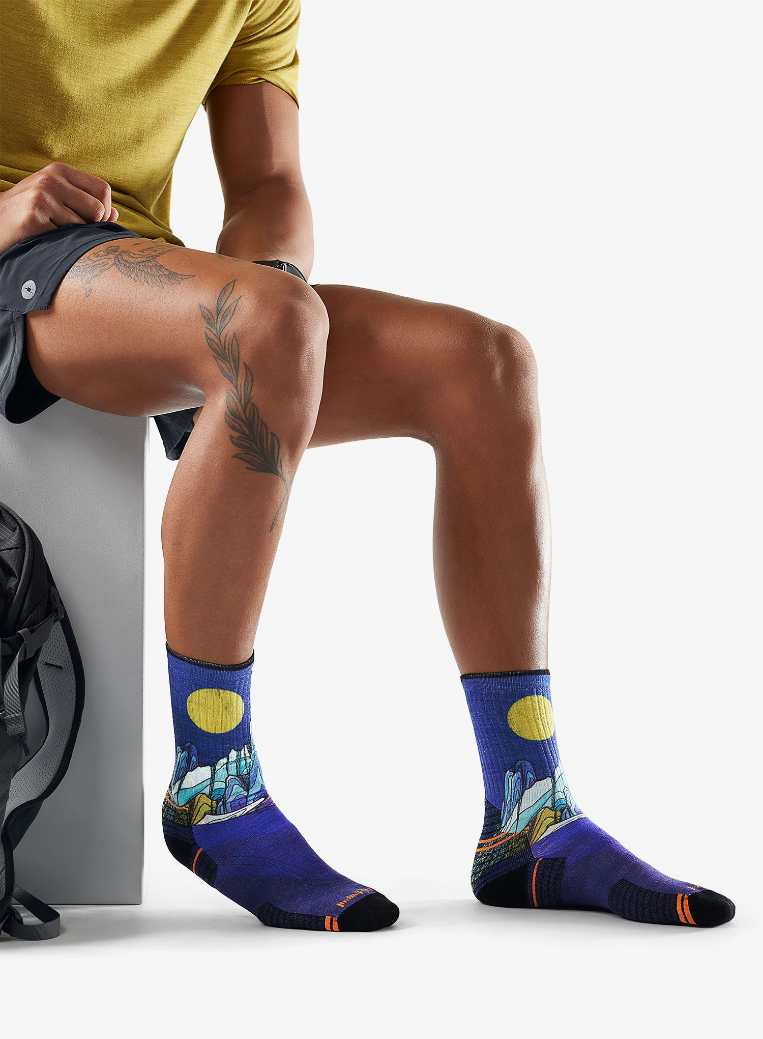 Шкарпетки туристичні Smartwool Hike Targeted Cushion Mountain Myth Print Crew Socks - deep navy