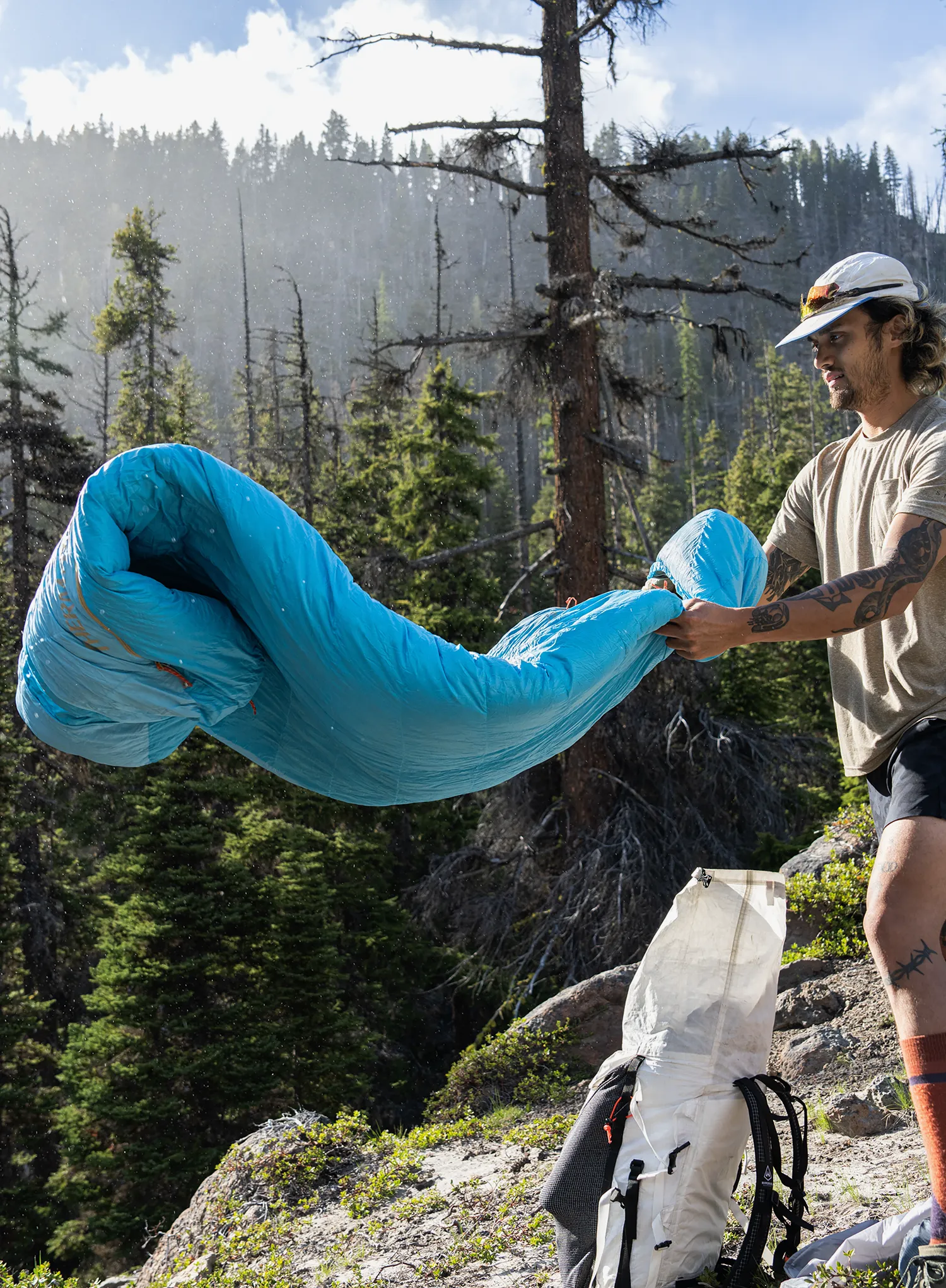 Спальний мішок пуховий Therm a Rest Boost 650 20F/-6C Regular Wide (183 cm) - morning blue