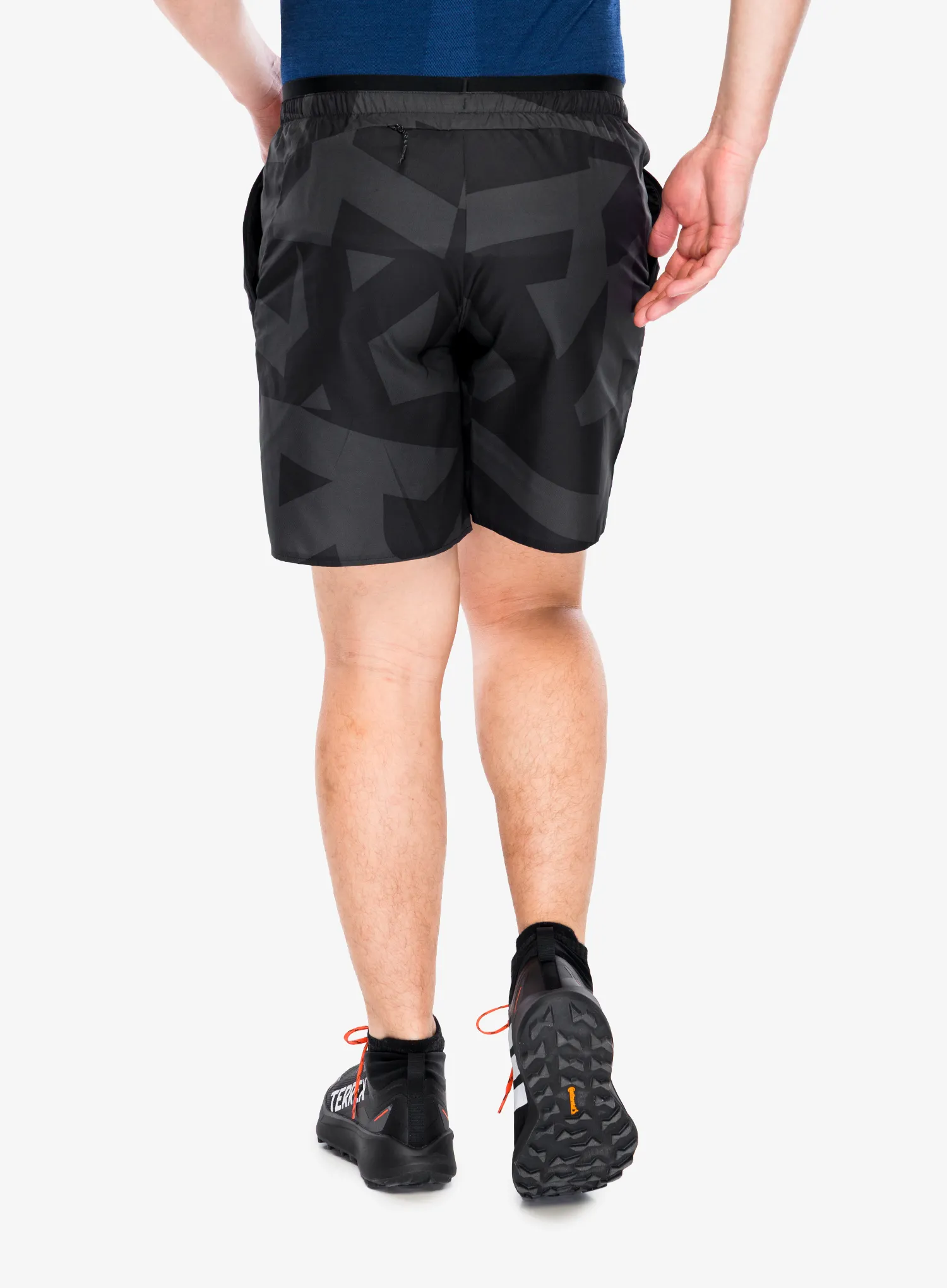 Шорти для бігу adidas TERREX Multi Light Shorts Printed - black/carbon/black/bl