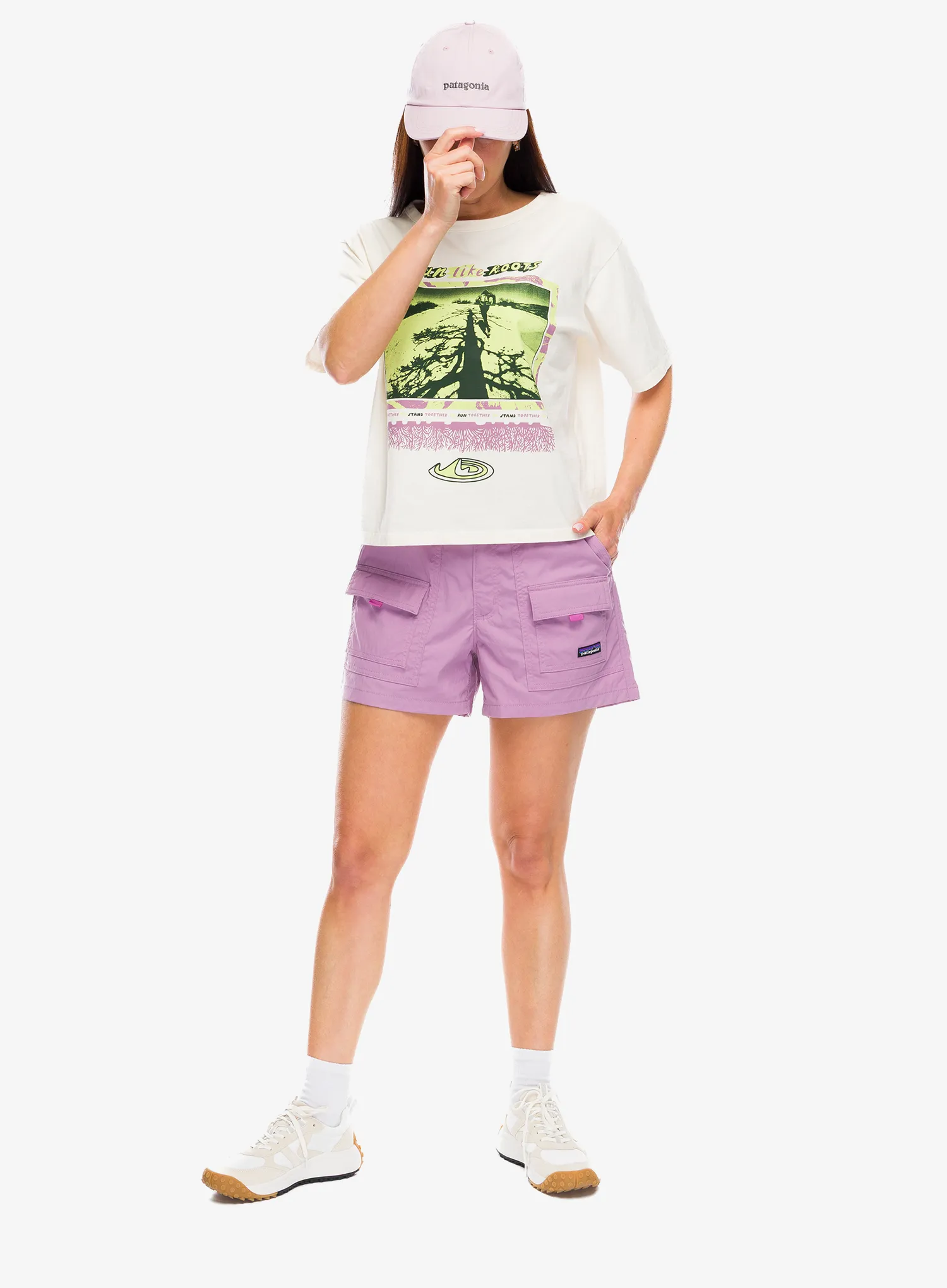 Шорти туристичні жіночі Patagonia Outdoor Everyday Shorts - light violet
