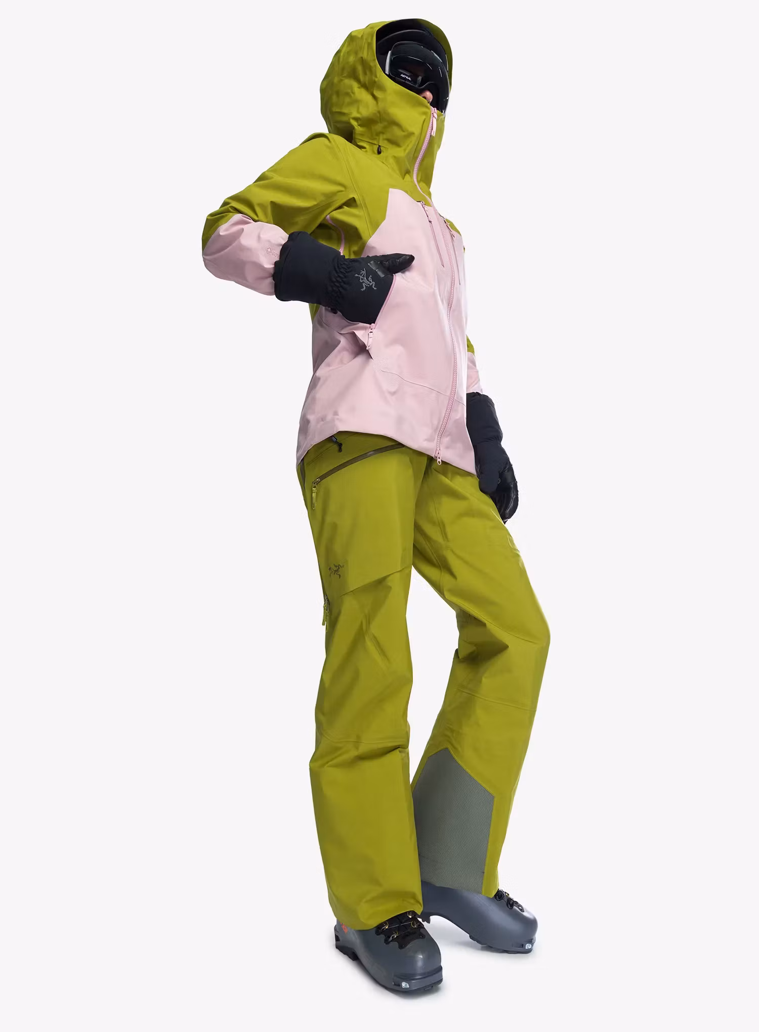 Штани для гір жіночі Arcteryx Rush Bib Pant - olive moss