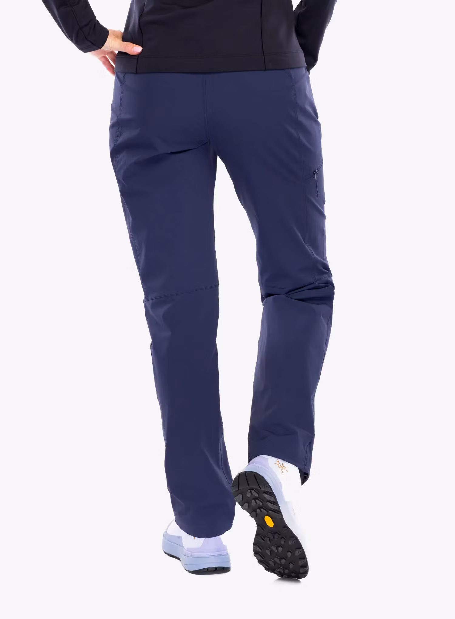 Штани softshell жіночі Arcteryx Gamma Pant - black sapphire/sapphire