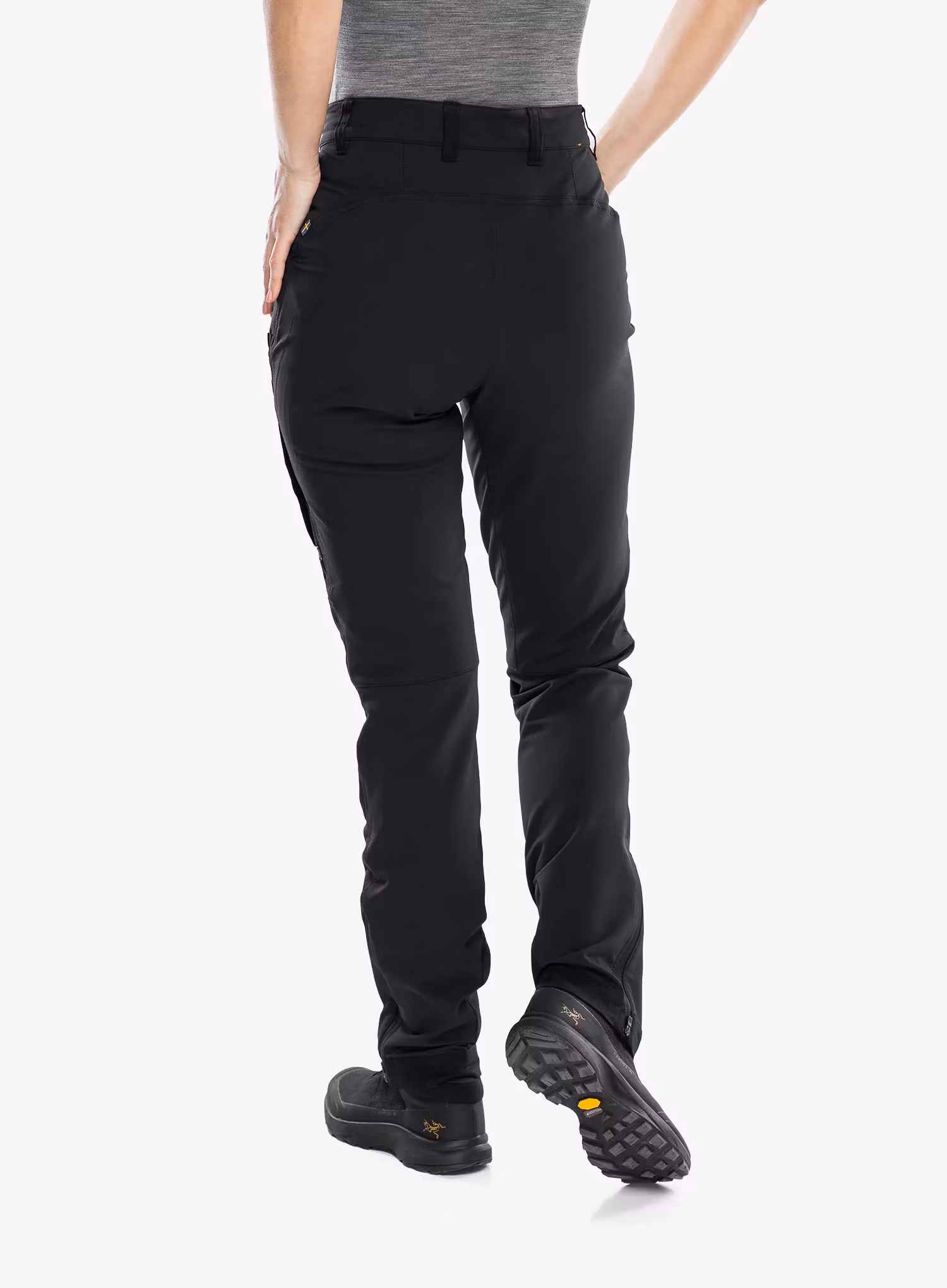 Штани трекінгові жіночі Fjallraven Keb Agile Winter Trousers - black