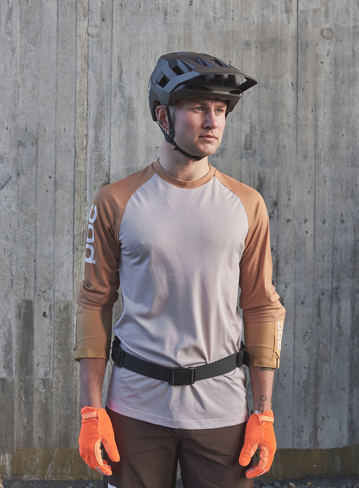 Сумочка поясна POC Lamina Hip Pack - uranium black