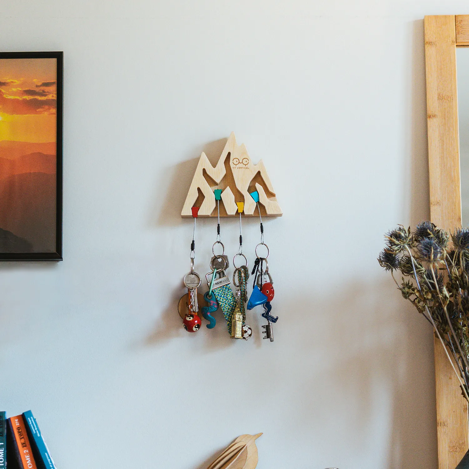 Тримач для ключів Y&Y Vertical Key Holder Mountain - mapple